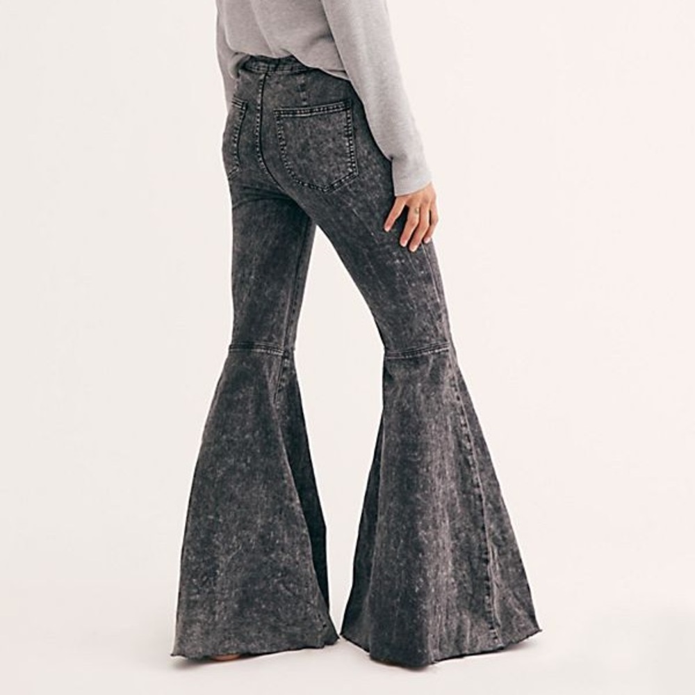 Free People Just Float On Flares- Acid Wash Black